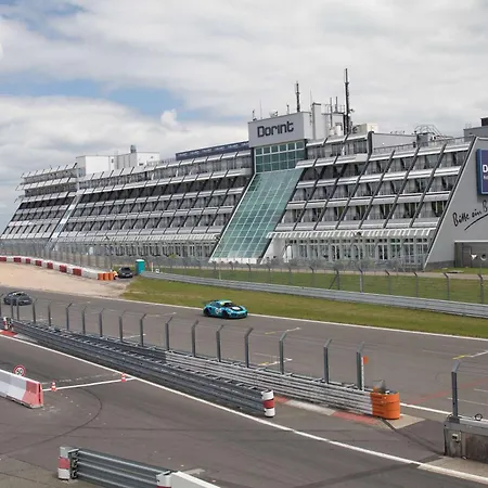 מלון Dorint Am Nuerburgring Hocheifel