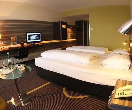 Dorint Am Nuerburgring Hocheifel فندق نوربرغ