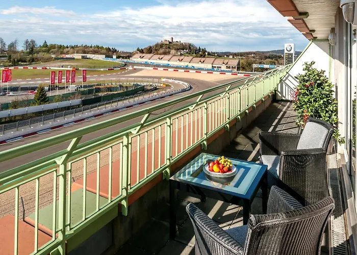 Hotel Dorint Am Nuerburgring Hocheifel 4*